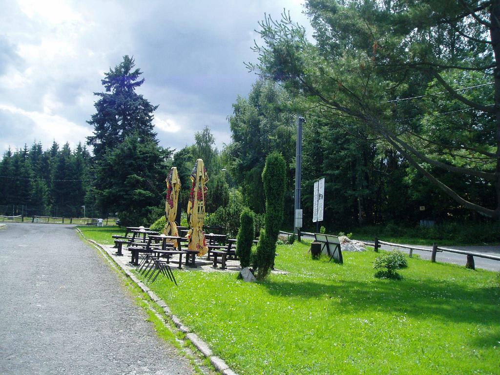 Hotel Maxov Josefuv Dul Exterior photo